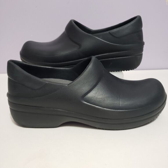 Crocs Shoes - Crocs Black Slip On Comfort  Classic Women's Shoes Sz 8